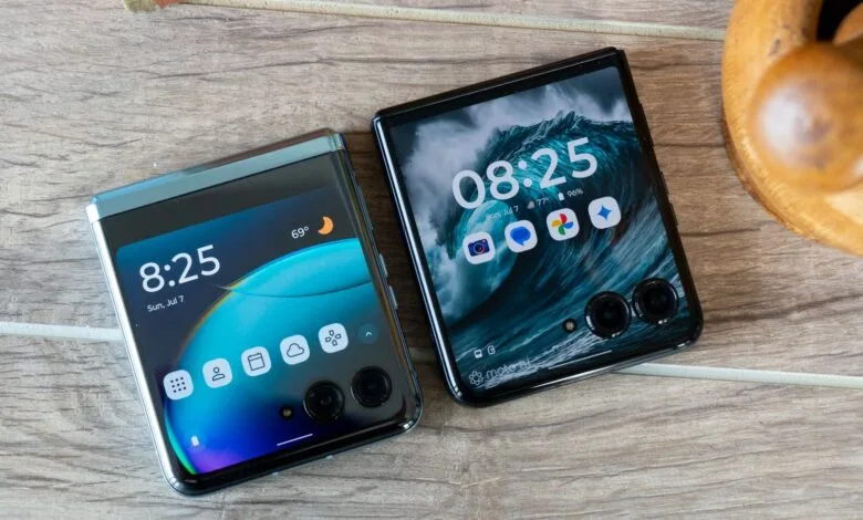 Motorola Razr VS Motorola Razr Plus