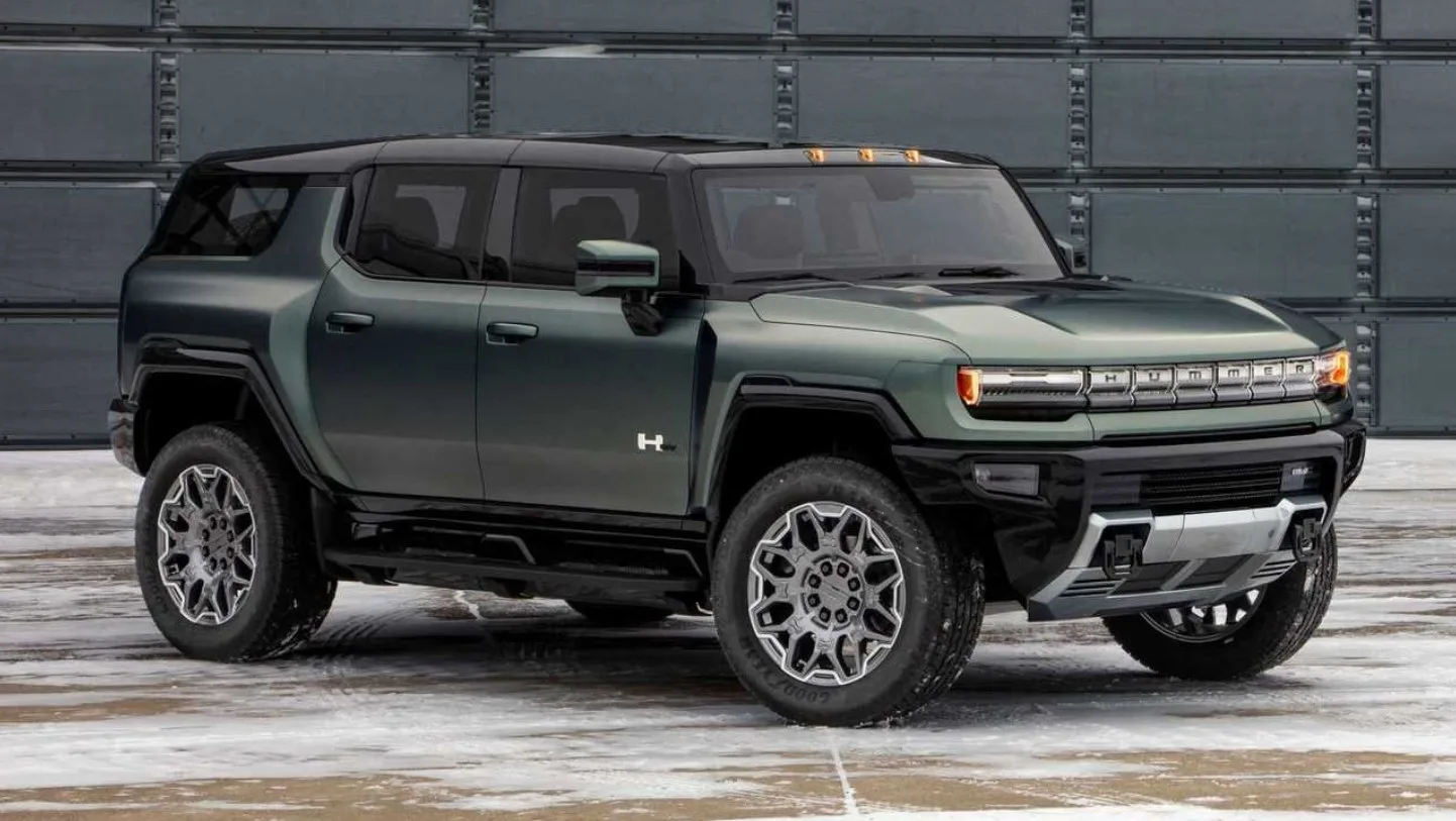 2025 Hummer Electric Roars